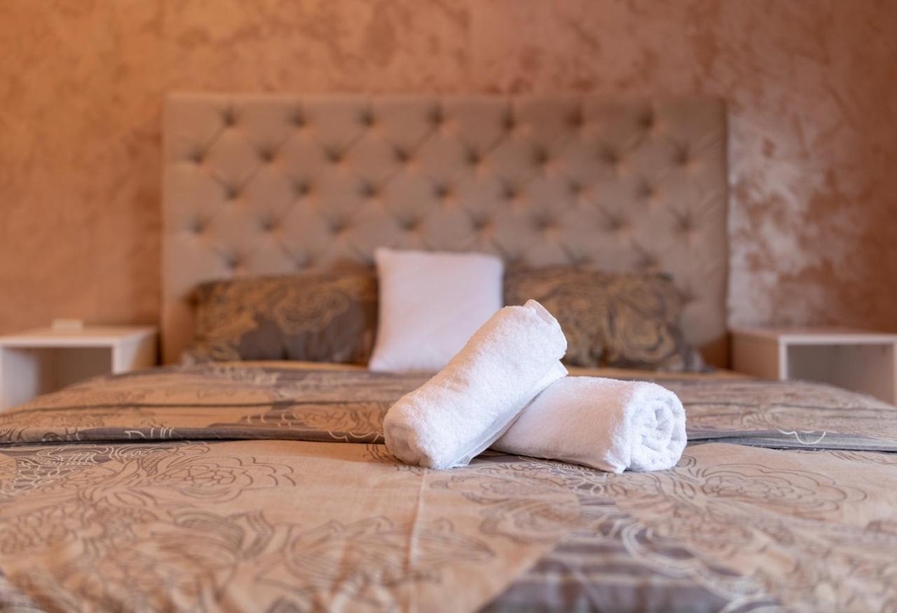 Delux Apartmani Požarevac Buitenkant foto